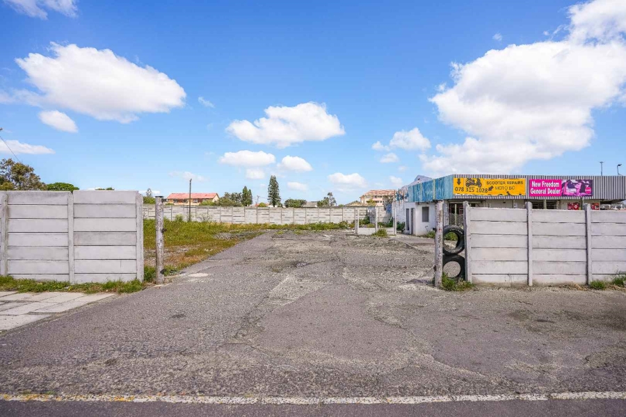 Commercial Property for Sale in Rugby Western Cape